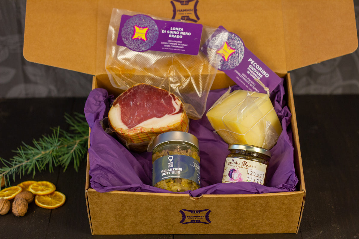 Box Natale Aperitivo sul divano Hammm: vista dall'alto della box