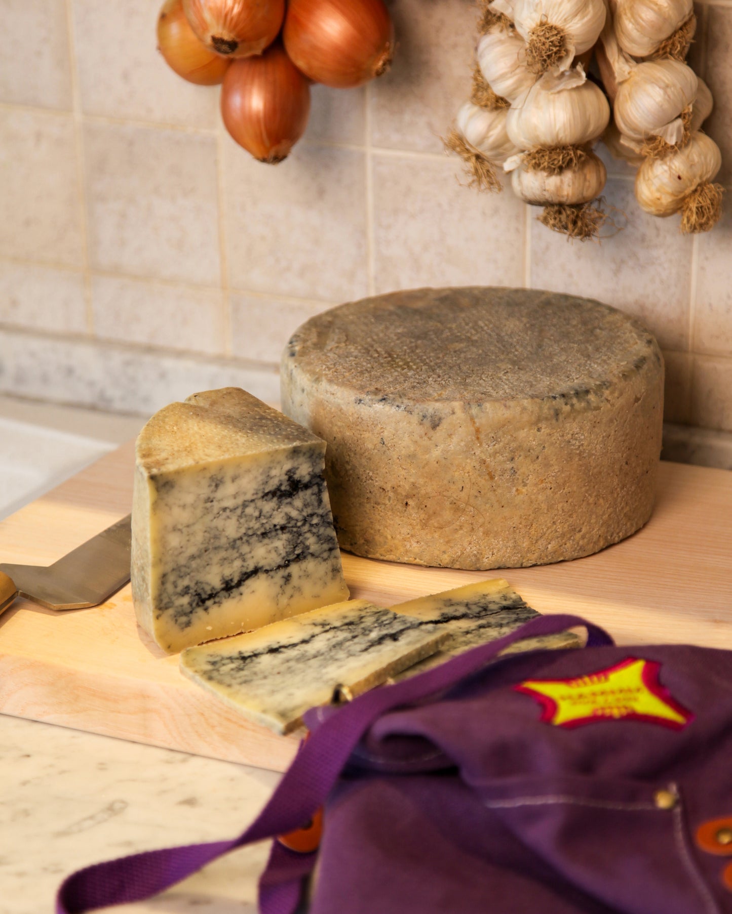 Pecorino marmorizzato al tartufo