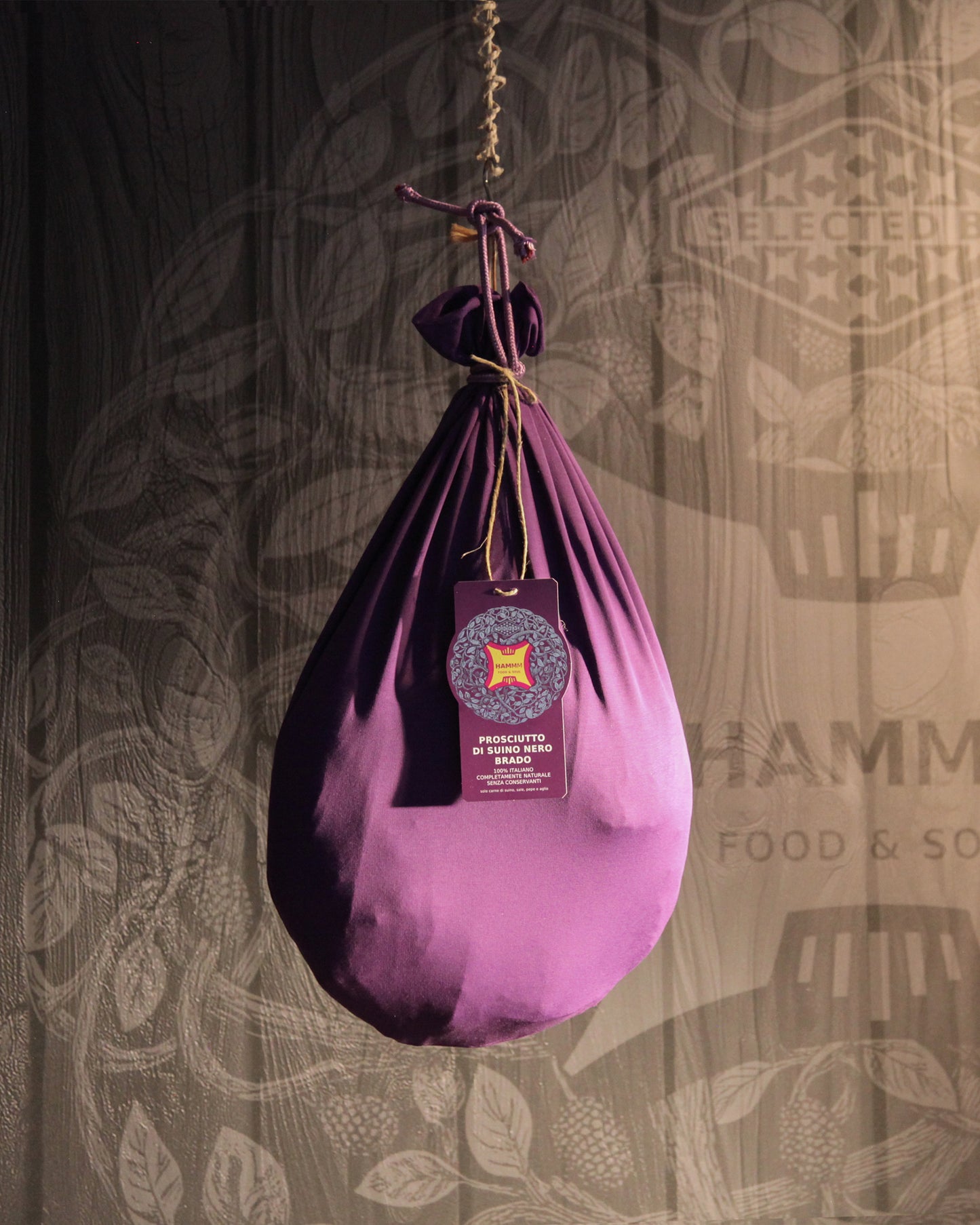 Prosciutto disossato di suino nero brado